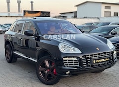 Porsche Cayenne TURBO NAVI+LED+ALCNTRA+BOSE+S.DACH+R.KAM