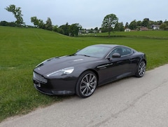 Bild des Angebotes Aston Martin Virage V12, DB9 Sonderedition „007 Ein Quantum Trost“