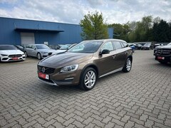 Bild des Angebotes Volvo V60 Cross Country 2.0 D3 Bi-Xen ACC Standhzg AHK