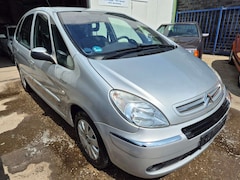 Bild des Angebotes Citroen Xsara Picasso 1.6 16V Exclusive