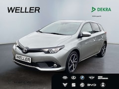 Toyota Auris 1.2 Turbo Team D *Kamera*SHZ*SmartKey*DAB*