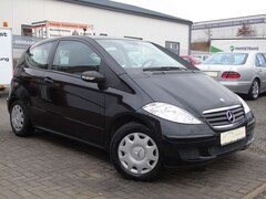 Bild des Angebotes Mercedes-Benz A 170 2 HAND*NUR 141 TKM*KLIMA*ANHÄNGERKUPPLUNG*HU ..