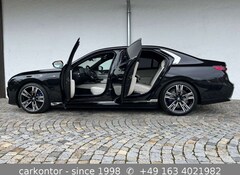 Bild des Angebotes BMW 750 e xDr. *M SPORTPAKET*LOUNGE SEAT*AUT DOOR*B&W