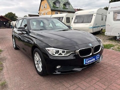 Bild des Angebotes BMW 320 d xDRIVE+BI-XENON+SITZH.+8-FACH BEREIFT