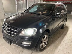 Bild des Angebotes Mercedes-Benz ML 350 ML 350 CDI 4Matic 7G-TRONIC DPF Grand Edition
