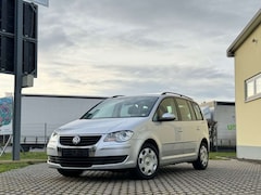 Bild des Angebotes VW Touran Trendline*AUTOMA.*KLIMA*PDC*SHZ*TEMP*TÜV*