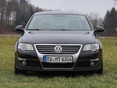 Bild des Angebotes VW Passat Passat 3.2 V6 FSI 4Motion DSG Highline