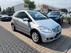 Bild des Angebotes Mercedes-Benz A 170 Avantgarde*AUTOMATIK*PDC*SHZG*KLIMA*90TKM*