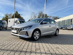 Bild des Angebotes Hyundai i20 1.2 Select *Sitzheizung PDC Klima DAB+*