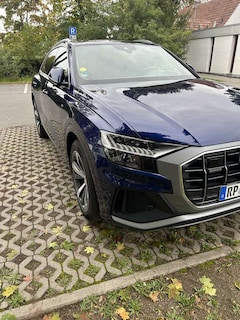 Bild des Angebotes Audi Q8 50 TDI quattro tiptronic Standheizung Luftf. AHK