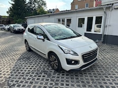 Bild des Angebotes Peugeot 3008 Allure - 2.0 Diesel, Head up Display, TÜV 3/27