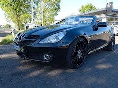 Bild des Angebotes Mercedes-Benz SLK 300 Roadster 2Look Edition Navi Airscarf SHZ