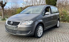 Bild des Angebotes VW Touran Trendline *NAV* CarPlay* *Kam* AHK* SHZ