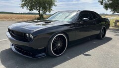 Bild des Angebotes Dodge Challenger SRT8 6.4 ALL BLACK DE-FZG 22er ALU
