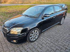 Toyota Avensis 2.0-l-VVT-i Automatik Klima Alu
