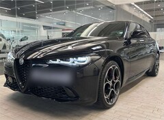 Bild des Angebotes Alfa Romeo Giulia 2.0 Turbo 16V AT8-Q4 Veloce AUTOMATIK LEDER NAVI