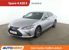 Bild des Angebotes Lexus ES 300 ES 300h Business Aut.*NAVI*LED*TEMPO*CAM*PDC*SHZ*