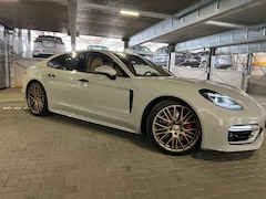Porsche Panamera GTS – Vollausstattung – Nur 15400KM