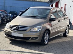 Bild des Angebotes Mercedes-Benz B 150 *Klimaauto*Sitzheizung*Alu*TüV 04.2026