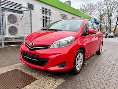 Bild des Angebotes Toyota Yaris Life TÜV Neu Service Neu Klima AHK