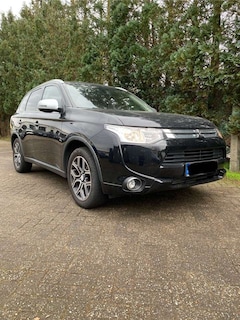 Bild des Angebotes Mitsubishi Outlander Diamant Edition 4WD