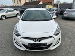 Bild des Angebotes Hyundai i30 PDC  Bluetooth