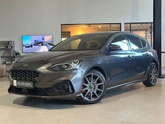 Ford Focus ST 2.3 EcoBoost*Recaro,ACC,Kamera,Carplay*