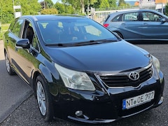 Bild des Angebotes Toyota Avensis Avensis Combi 2.2 D-4D Executive