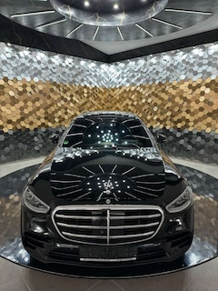 Bild des Angebotes Mercedes-Benz S 580 4M Lang *V8*Tisch*4-Sitzer*4D Burmester