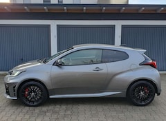 Bild des Angebotes Toyota Yaris GR Yaris Unterbodenk./Hohlraum-/Keramikvers.