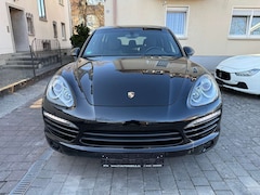 Bild des Angebotes Porsche Cayenne Tiptronic Bi-Xenon/Leder/Navi/Tüv Neu