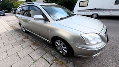 Bild des Angebotes Toyota Avensis Avensis 2.2 D-CAT Combi Executive