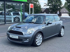 Bild des Angebotes MINI Cooper S Automatik *XENON*NAVI*PANO GSD*LEDER*