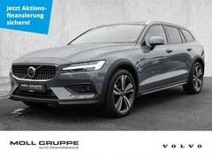 Bild des Angebotes Volvo V60 Cross Country B4 AWD Ultimate Pano Kamera 4xShz.