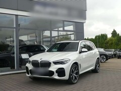 Bild des Angebotes BMW X5 xDrive30d M Sport 7Sitze Sthzg°AHK°Pano°ACC+
