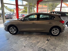 Bild des Angebotes Ford Focus Lim. Cool & Connect Winterpaket Navi