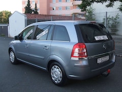 Bild des Angebotes Opel Zafira 1,8 FAMILY* 7.Sitzer *A.H.K.*1.Hand*WENIG-KM*Auf Wunsch TÜV-ALLES-NEU