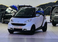 Bild des Angebotes smart forTwo coupé  white limited