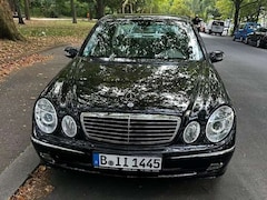 Bild des Angebotes Mercedes-Benz E 240 E 240 4Matic Avantgarde