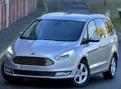 Bild des Angebotes Ford Galaxy Titanium 7 Sitze /Navi/PDC/AHK /Spurhalte BiXenon