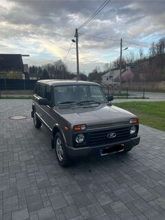 Bild des Angebotes Lada Urban 4x4 Plus