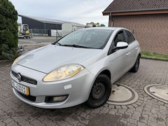 Bild des Angebotes Fiat Bravo 1.6 mjt TUF 01.01.2026