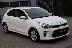 Bild des Angebotes Kia Rio 1.2 Dream Team/NAVI/SHZ/CAM/PDC/SCHECKH.
