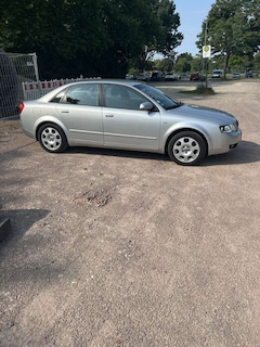 Bild des Angebotes Audi A4 1.6