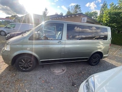 Bild des Angebotes VW T5 Shuttle Shuttle 4Motion
