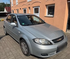 Bild des Angebotes Daewoo Lacetti 1.8 CDX Cool