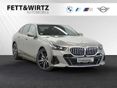 Bild des Angebotes BMW 550 e xDrive M Sport|Autobahnass.|H/K|20"LMR