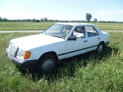Mercedes-Benz E 200 E-Klasse D
