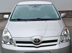 Bild des Angebotes Toyota Corolla Verso Corolla Verso 2.2 D-CAT Sol