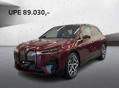 Bild des Angebotes BMW iX xDrive40 Edition Sport Park-Assistent Panorama H&K